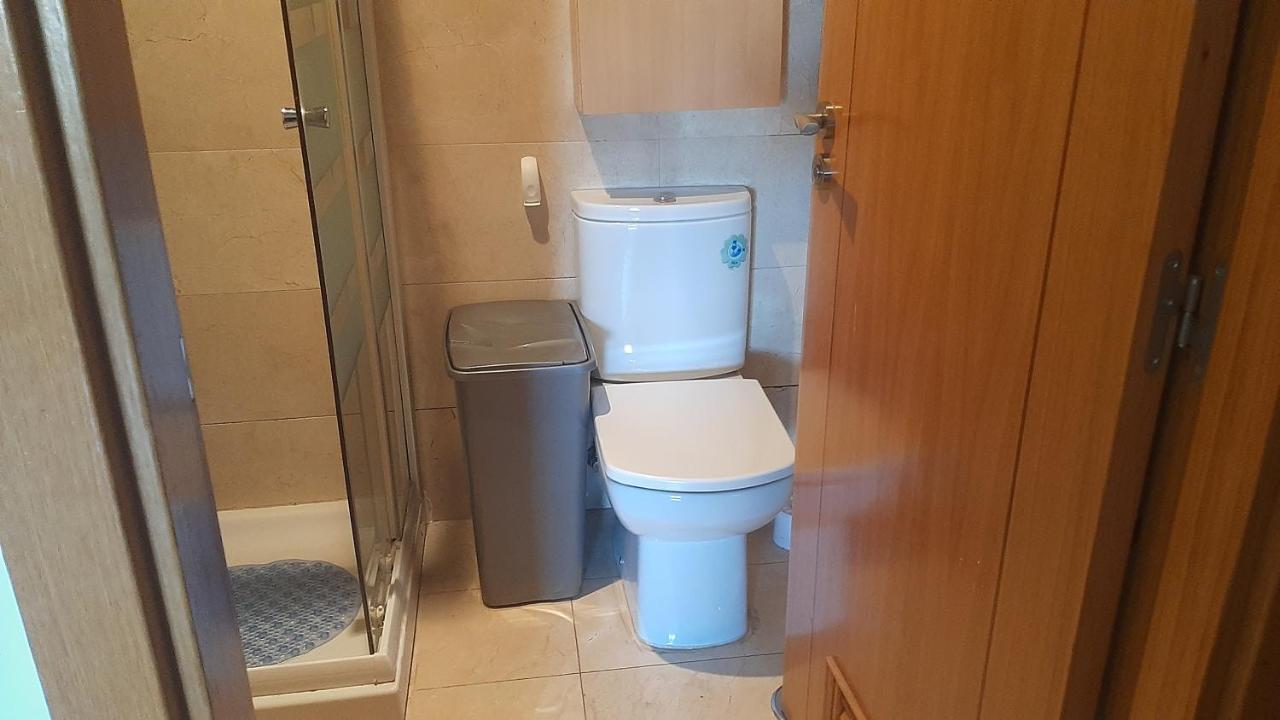 오비에도 Torre De La Fuente Aprtovistas Piscina Parking 아파트 외부 사진
