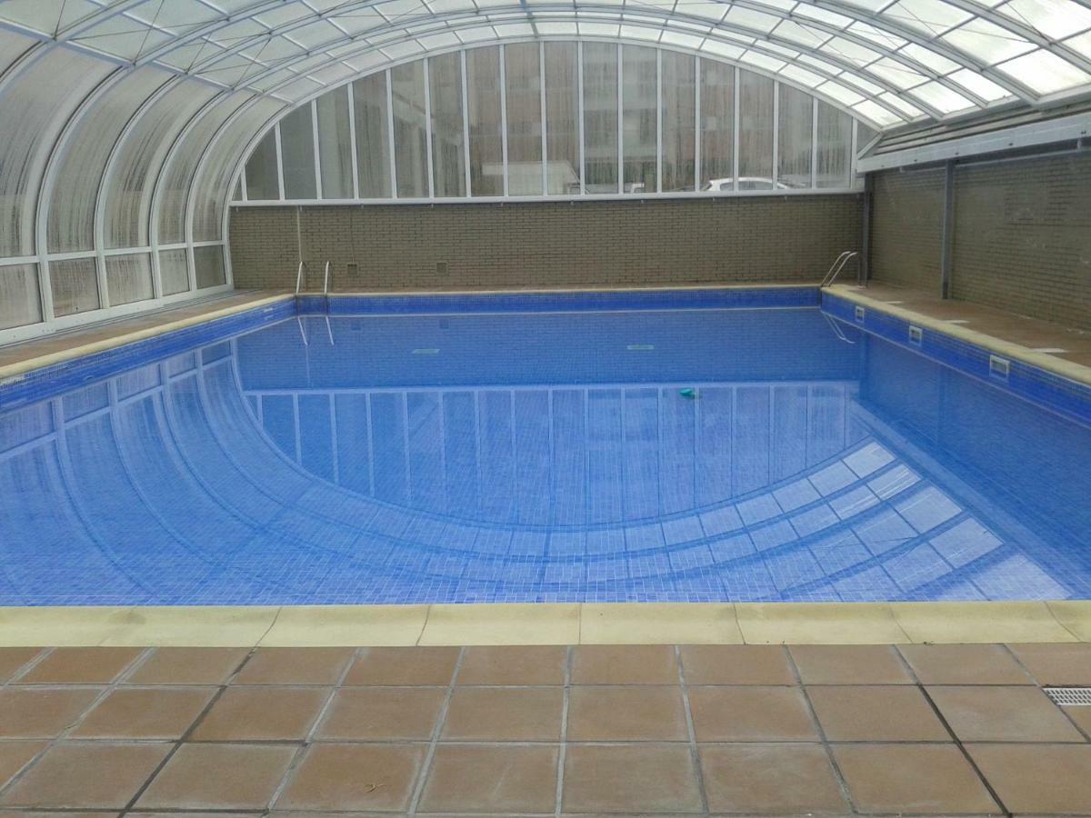 오비에도 Torre De La Fuente Aprtovistas Piscina Parking 아파트 외부 사진